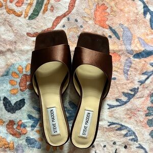 Steve Madden Joanie Satin Pump Chocolate Brown Women's Mules